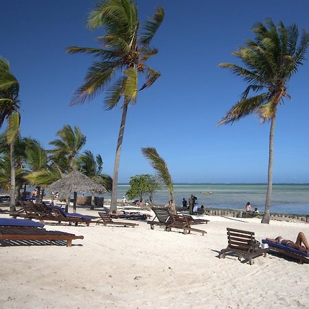 Hotel Jumbo Watamu Exterior foto